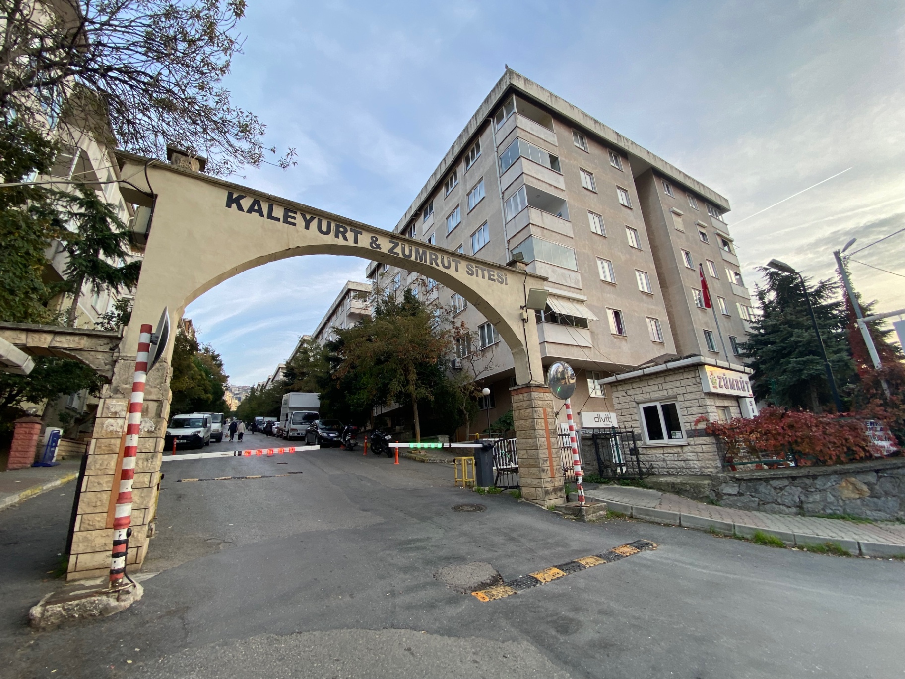 JETİZ DEN KİRALIK SİTE İÇİNDE FERAH KULLANIŞLI KEYİFLİ 3+1