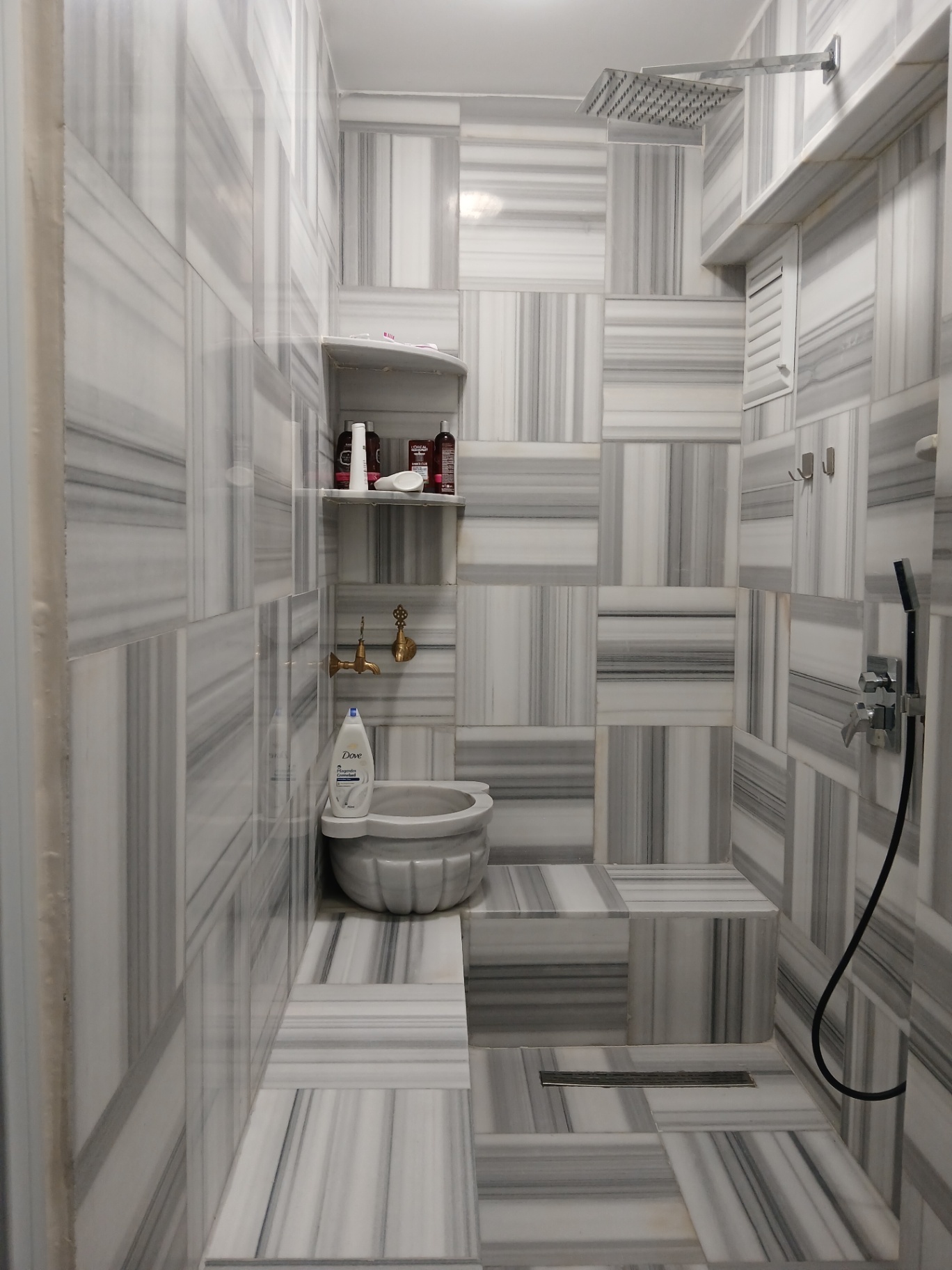 JETİZ DEN KİRALIK TAKSİM CİHANGİR FRANSIZ SOKAĞINDA HARİKA KONUMDA DUBLEKS