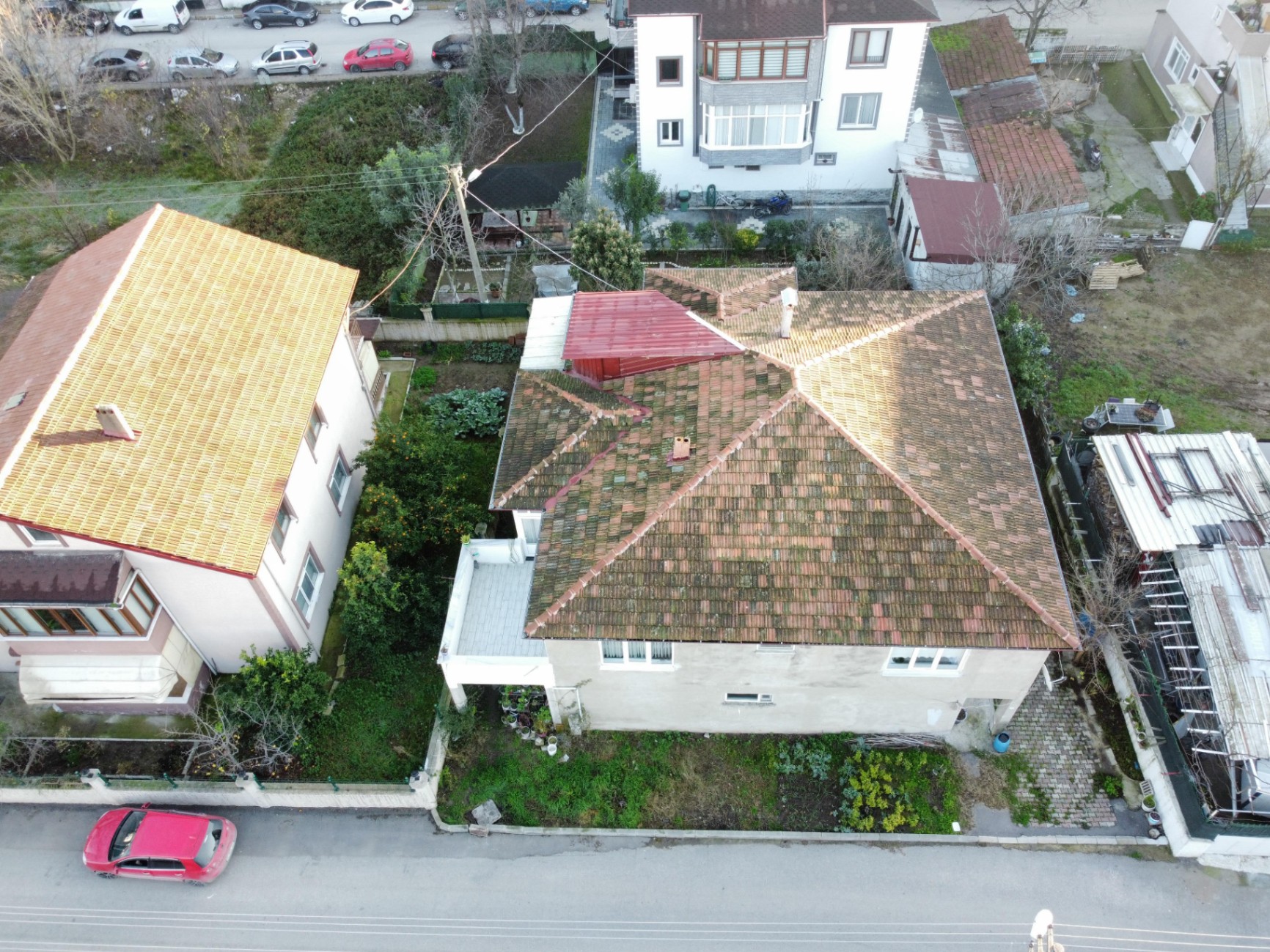JETİZ DEN SATILIK 410,82 M2 TİCARİ ARSA