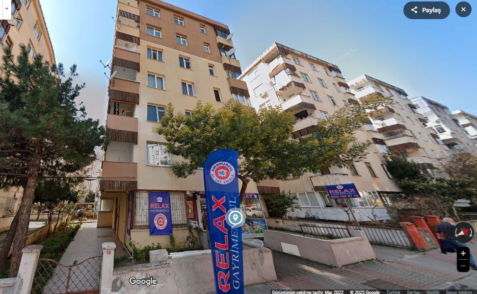 JETİZ DEN SATILIK DÜKKAN 27 M2 