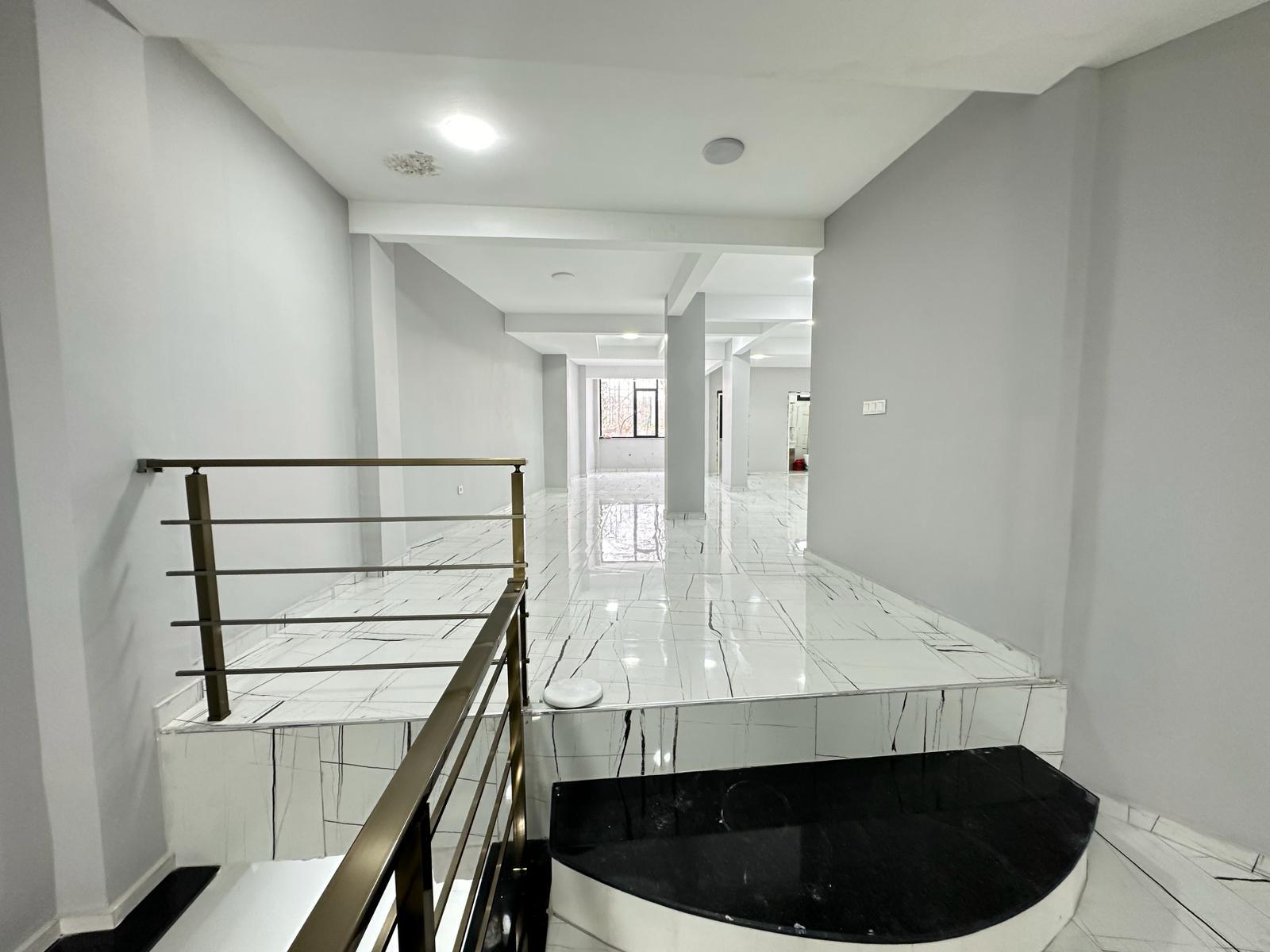 JETİZ DEN SATILIK TABELA DEĞERİ YÜKSEK İŞLEK CADDE 250M2 DÜKKAN